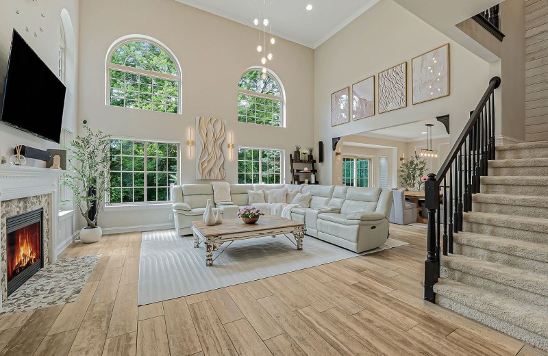 53183 Celtic Dr, Shelby Township, MI 48315